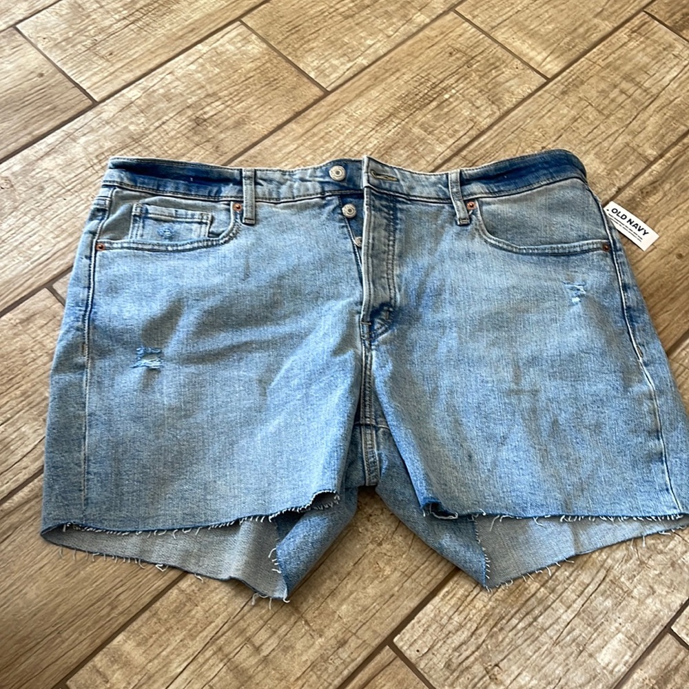 Old Navy New with tags high rise O.G. Straight Size 18 shorts